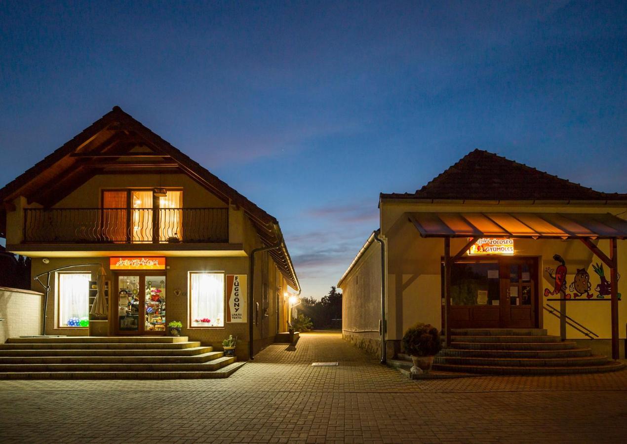 Bodzahaz Apartman Тарьян Экстерьер фото